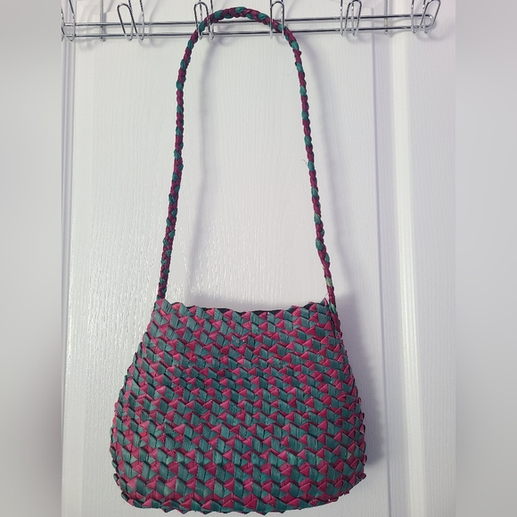 Rattan purse - Picture 2 of 6